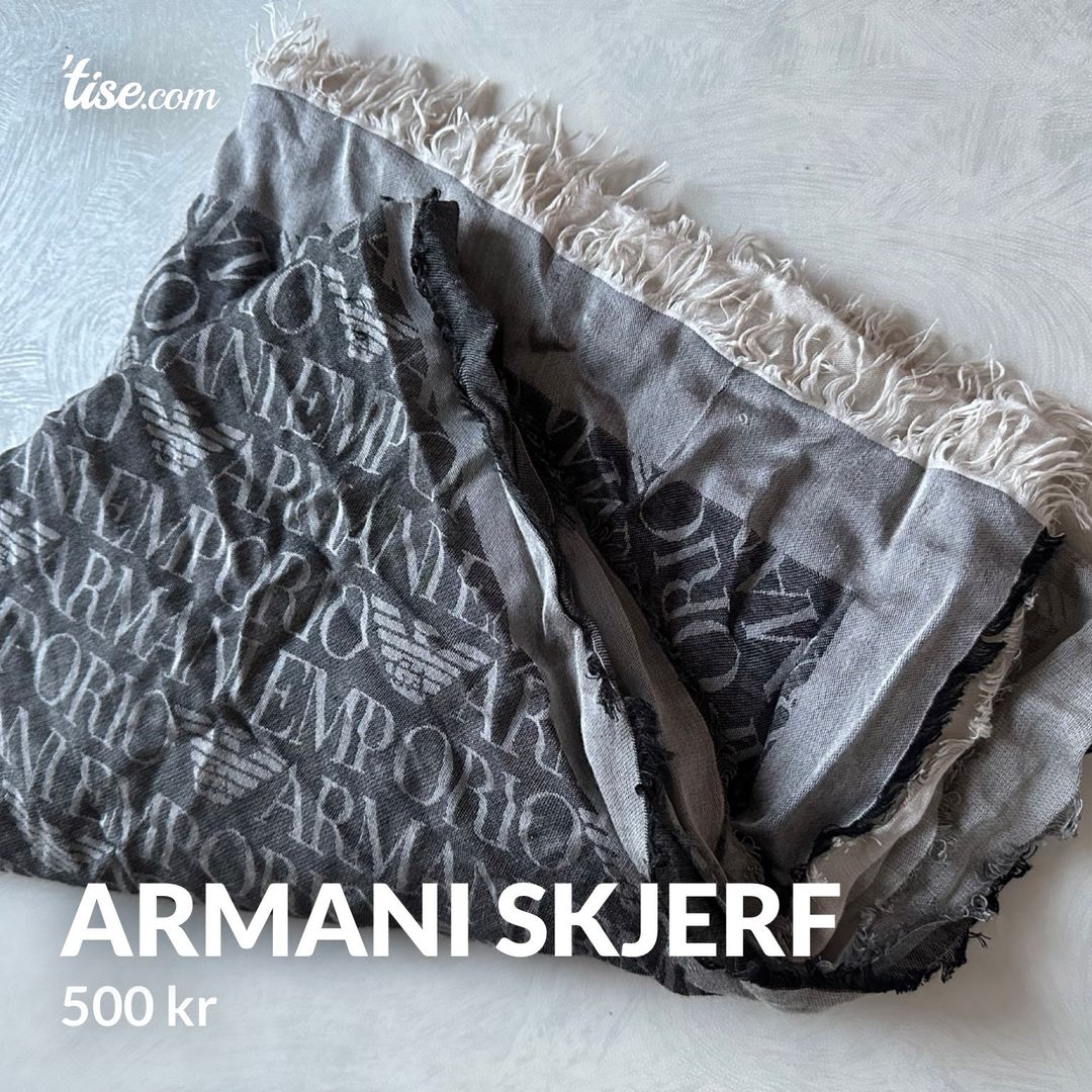 Armani skjerf