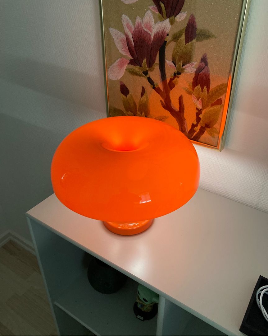 Orange bordlampe