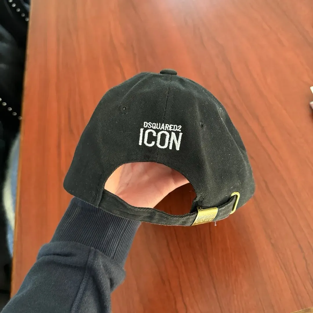 Icon caps