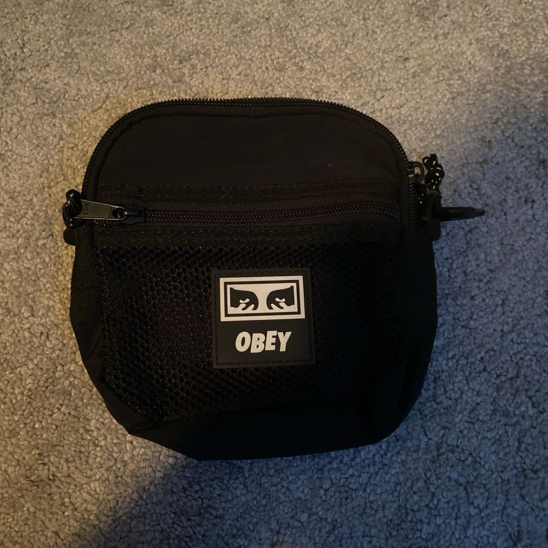 Obey hippack