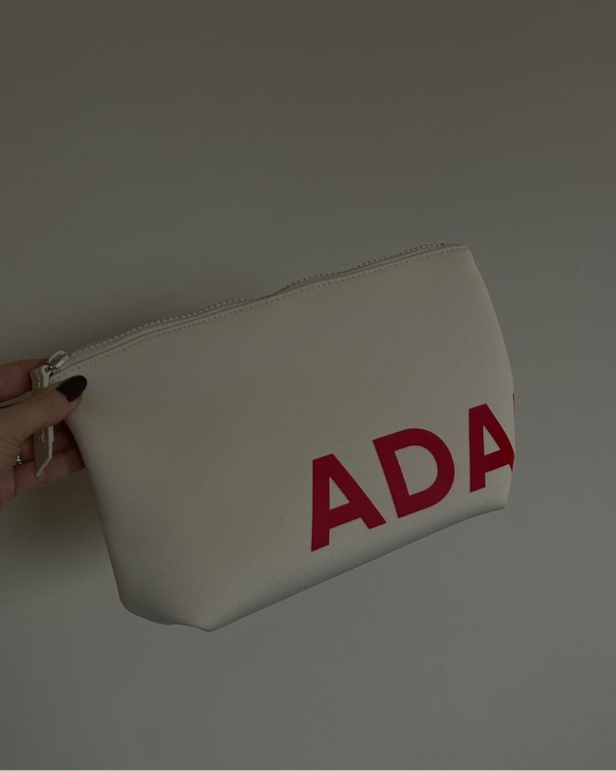 Adanola pouch