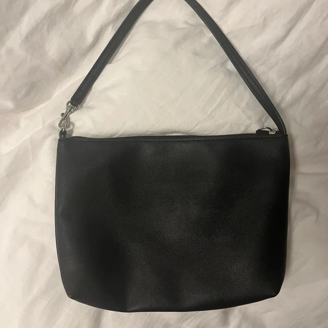 Guess mini bag🖤