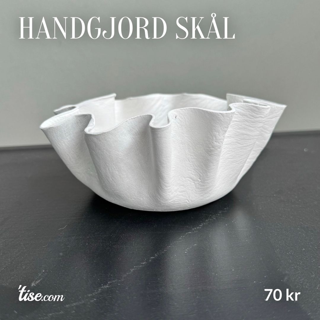 Handgjord skål