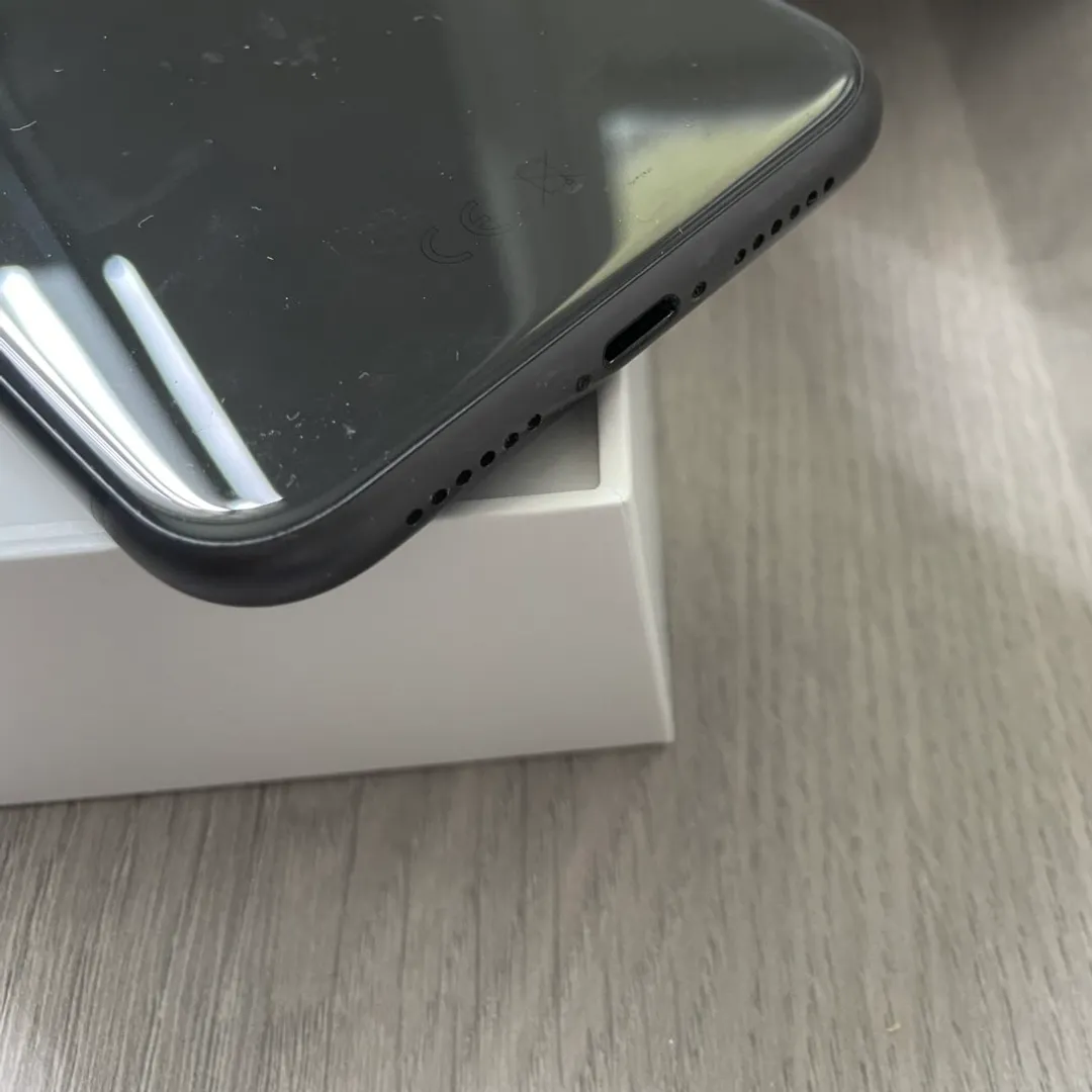 iPhone 11 128Gb