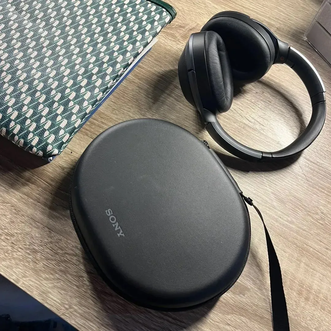 Sony WH-1000XM2