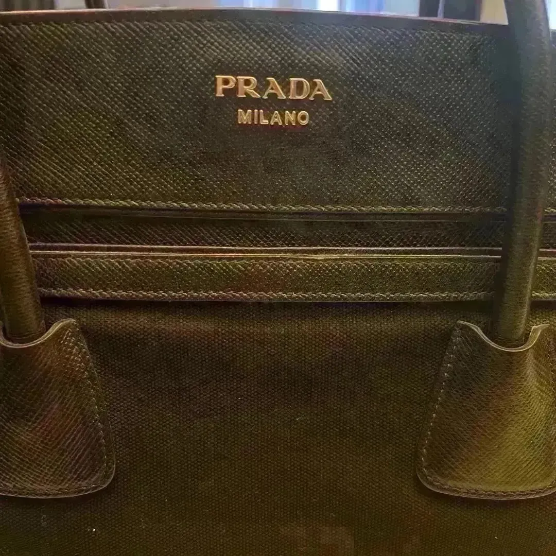 Prada veske