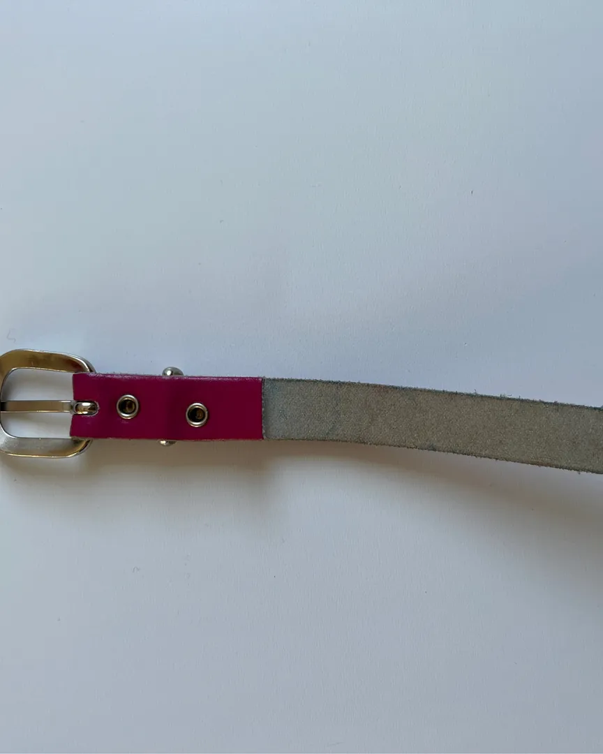 Fuchsia thin belt