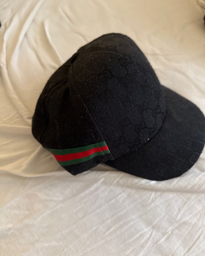 Gucci caps