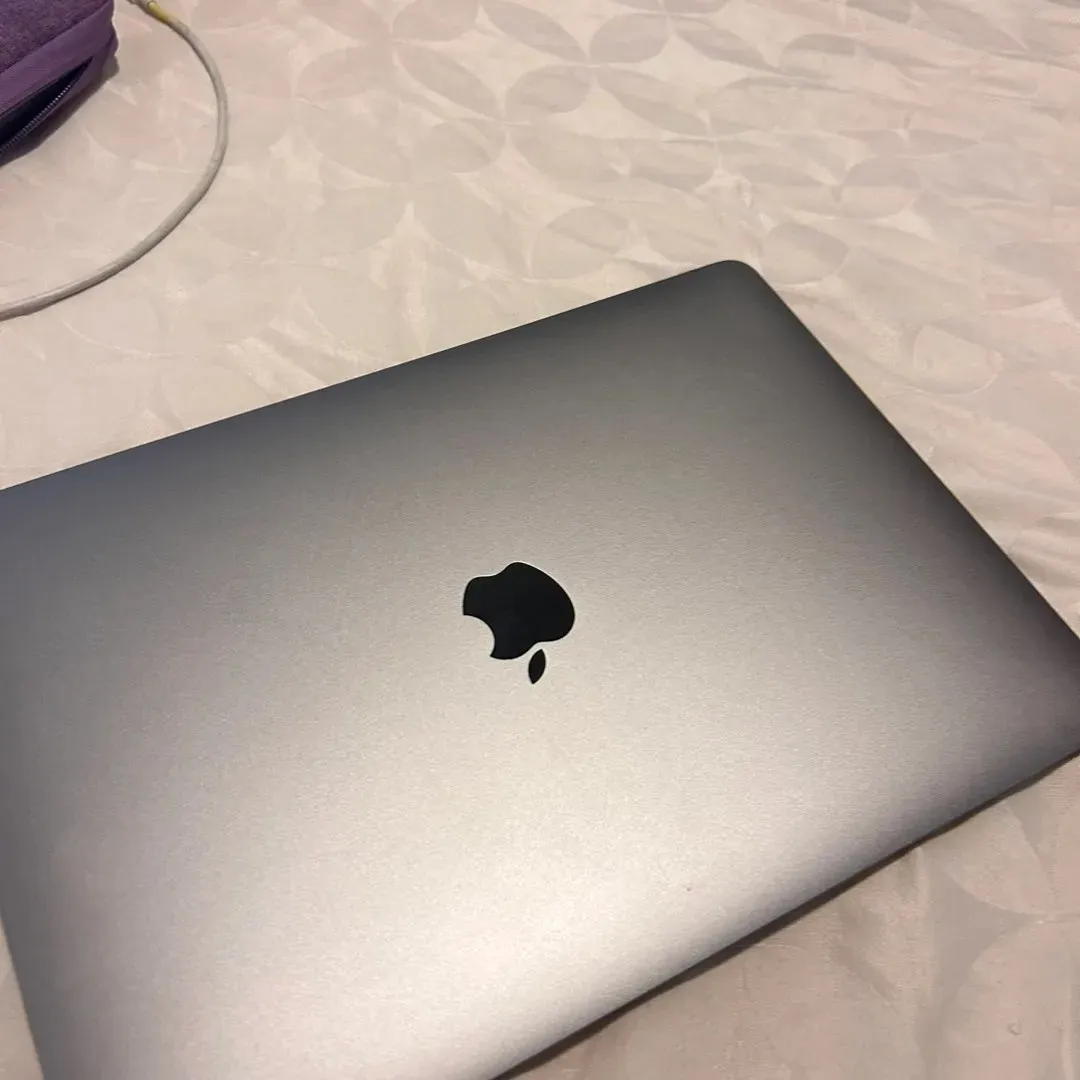 MacBook132019256Gb