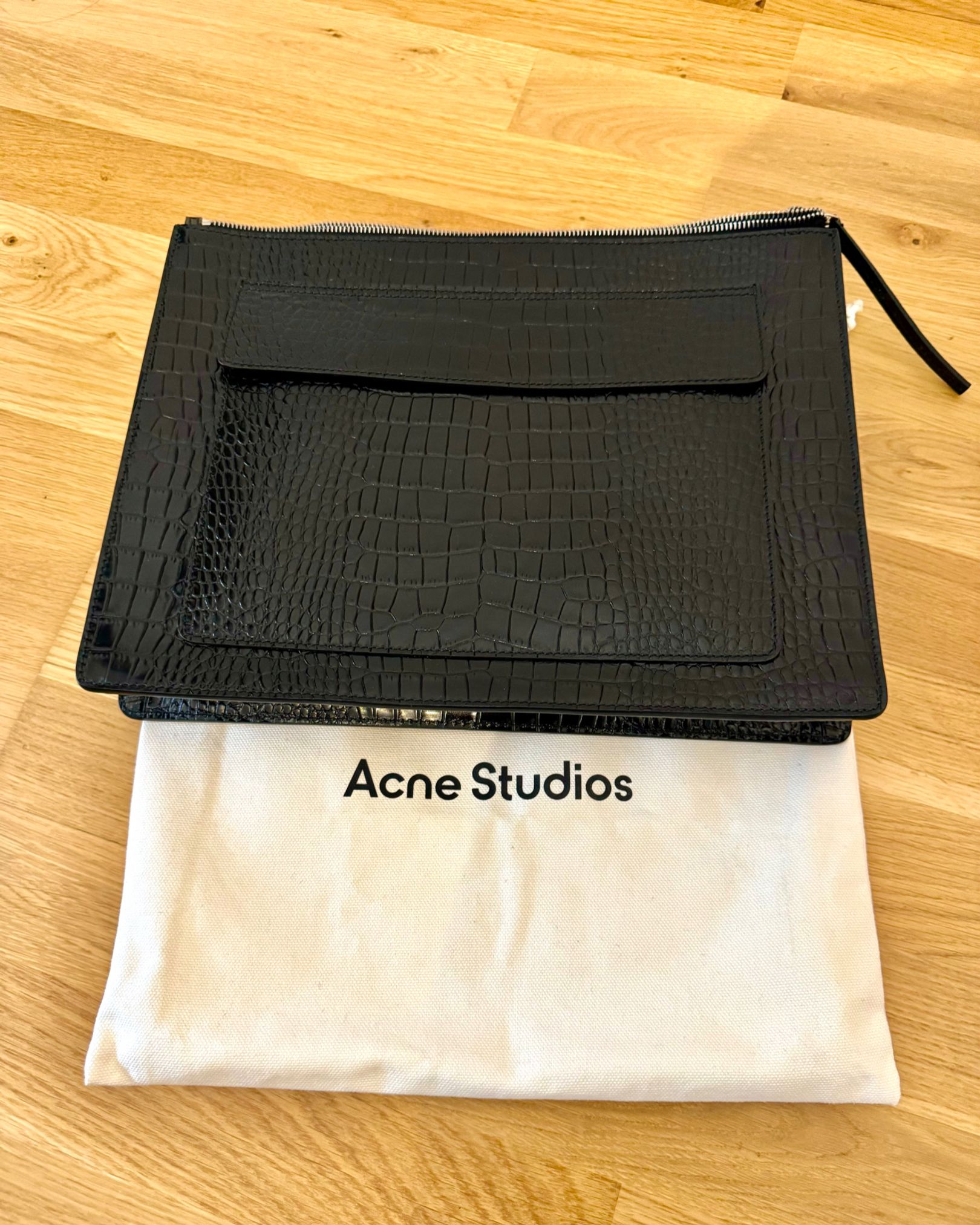 Clutch Acne Studios