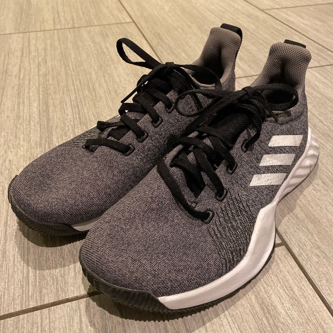 Adidas joggesko