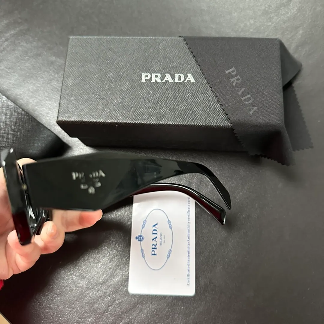 Prada solbriller