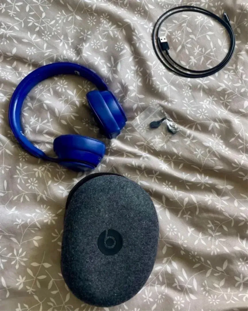 Beats Solo Pro