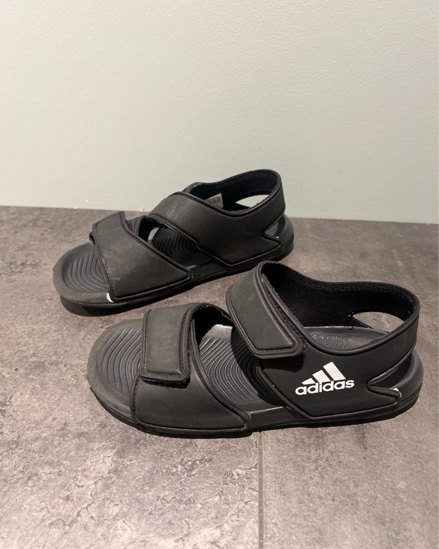 Adidas slippers