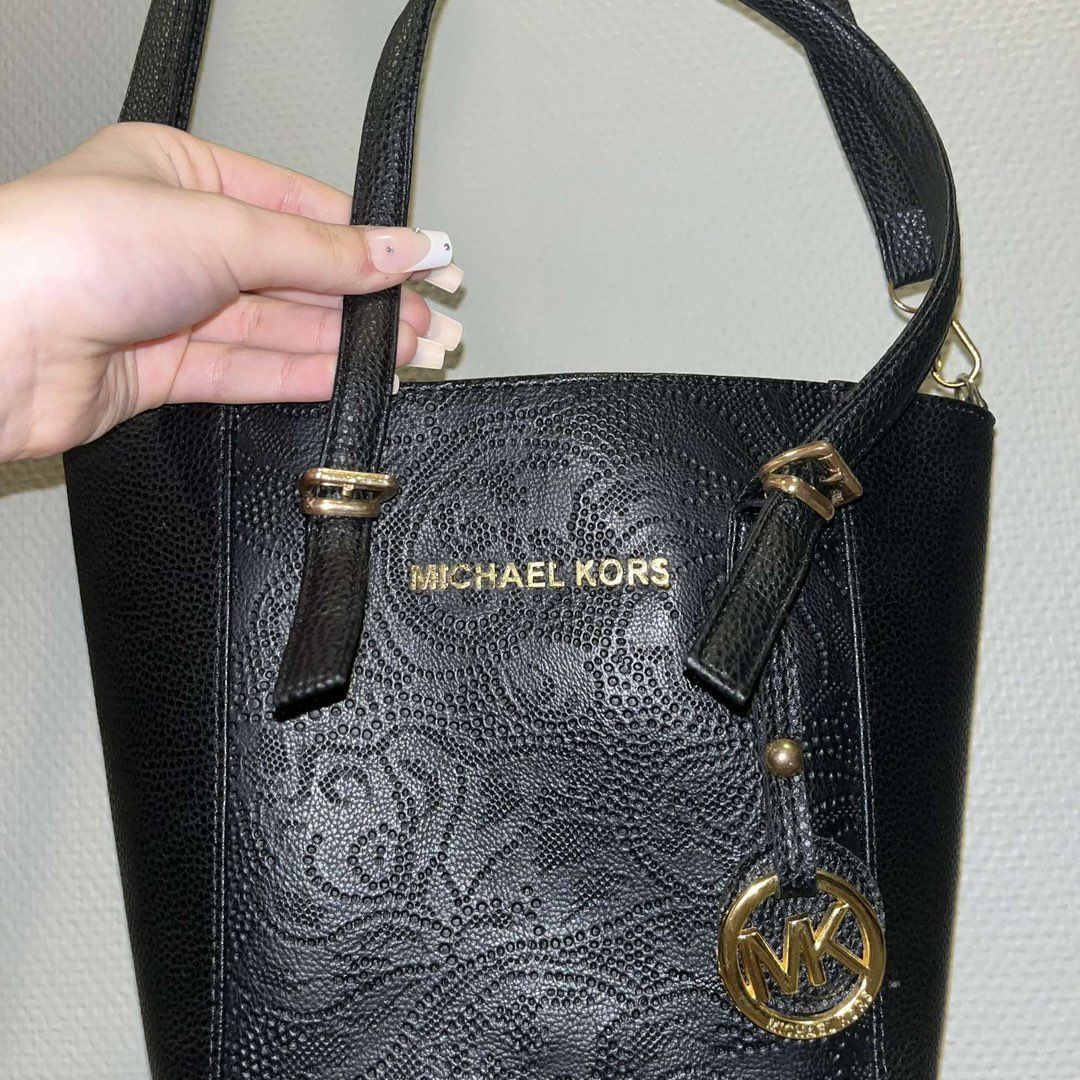 Michael kors laukku