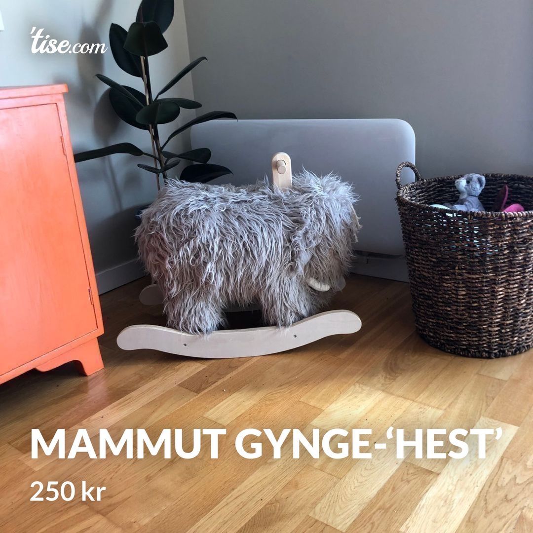 Mammut gynge-‘hest’