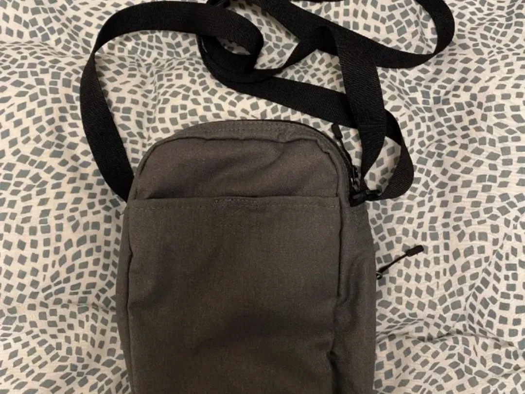 Nike shoulder bag