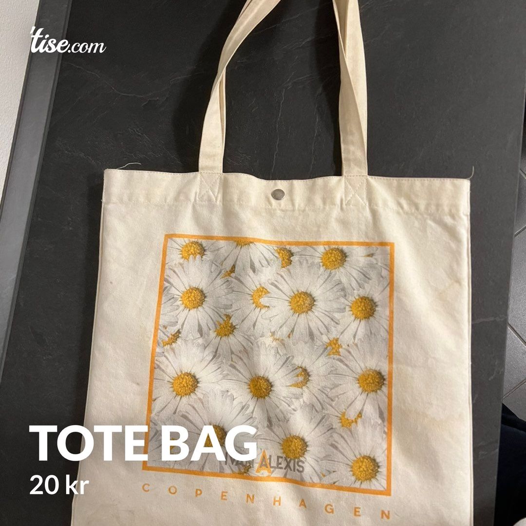 Tote bag