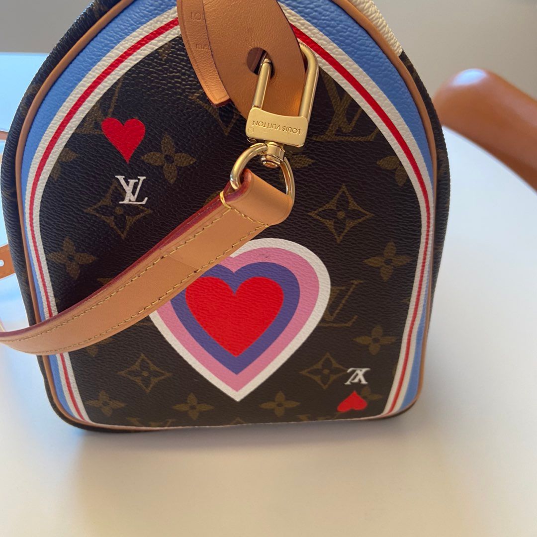 Louis Vuitton speedy