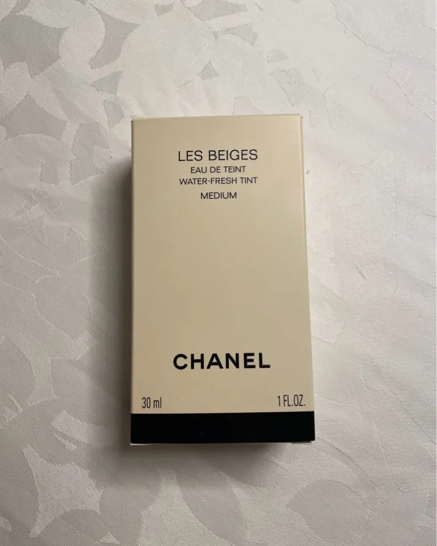 Chanel Les Beiges