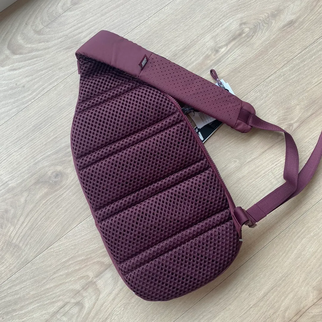 Nike sling bag