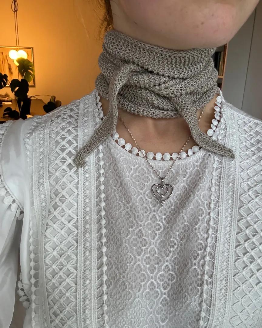 Sophie scarf