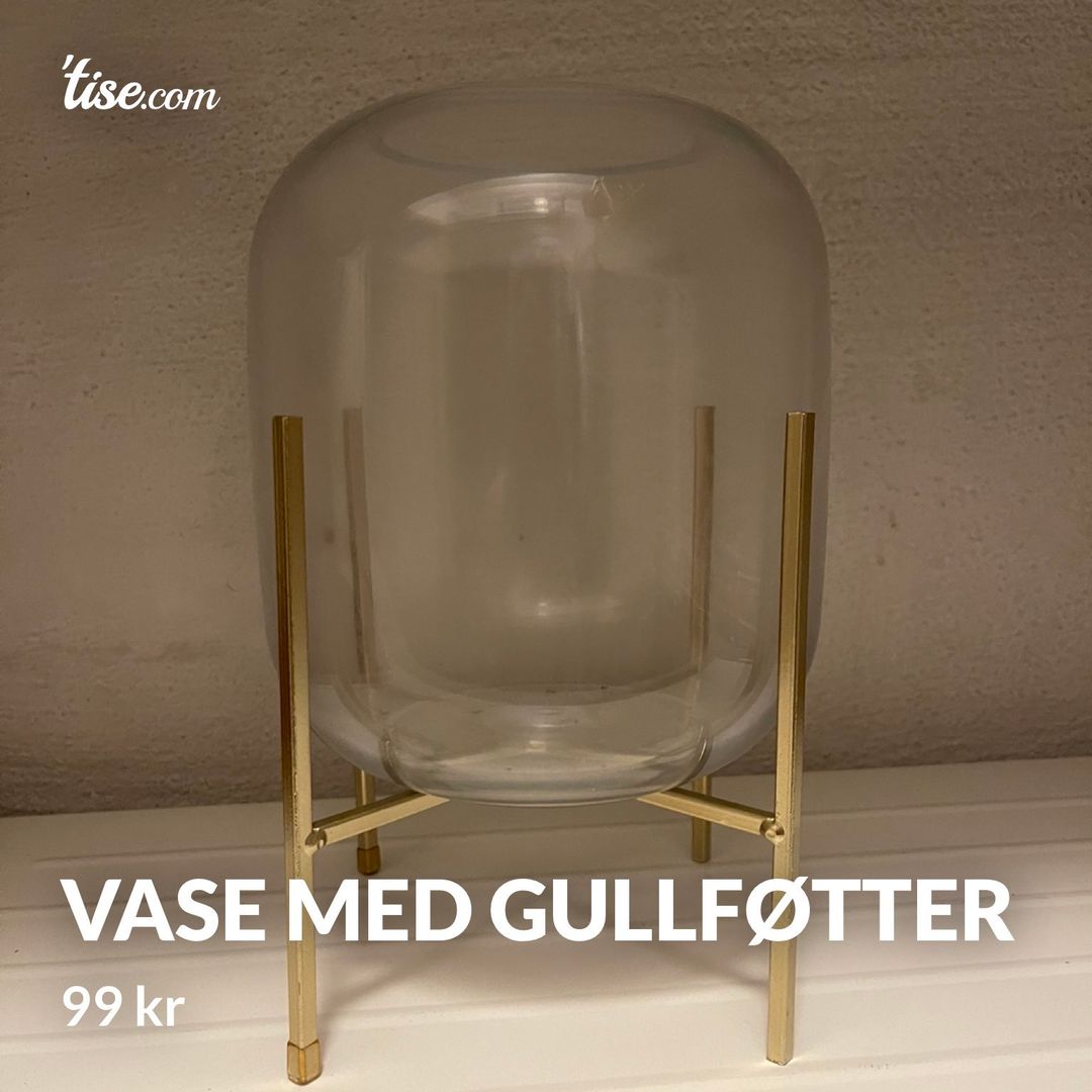 Vase med gullføtter