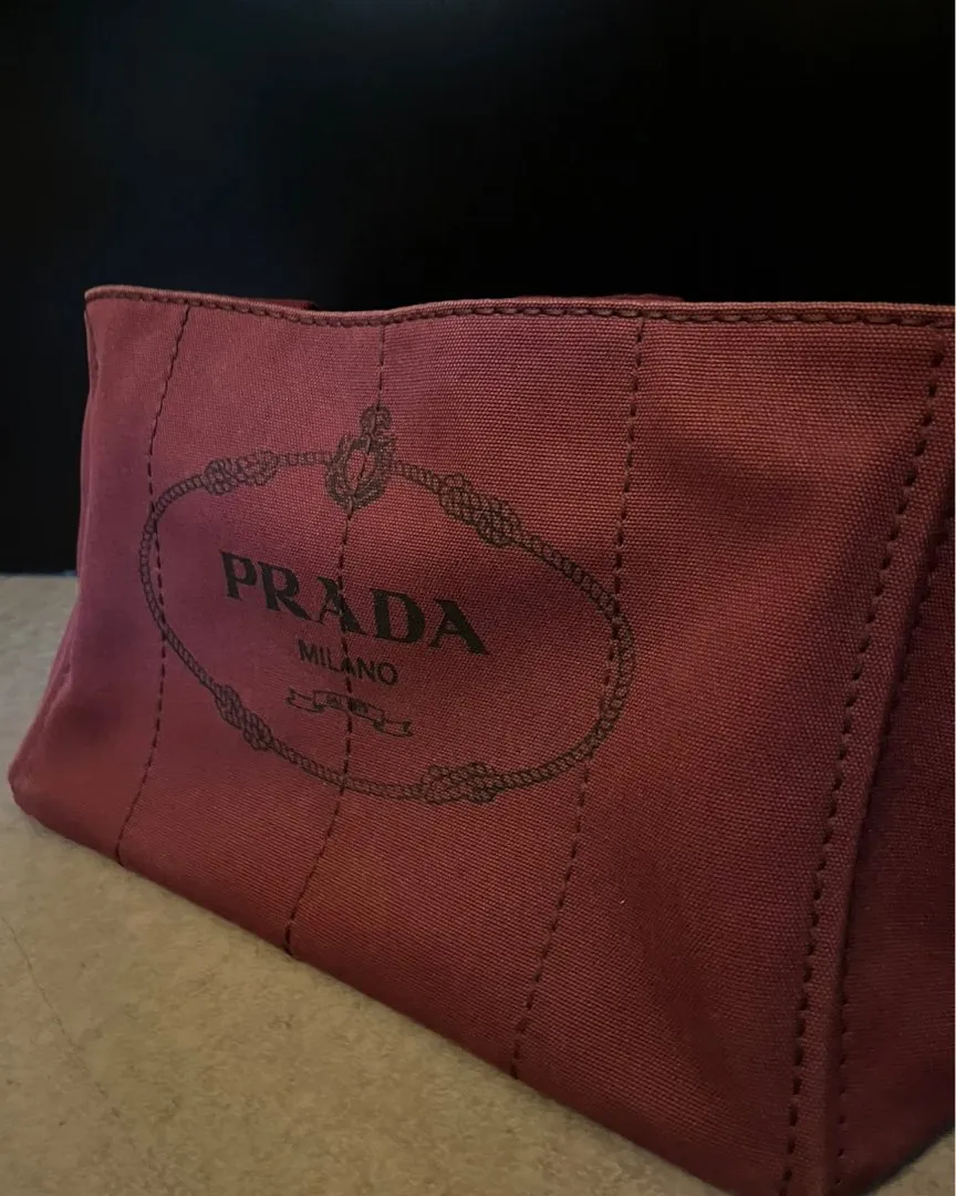 Prada taske