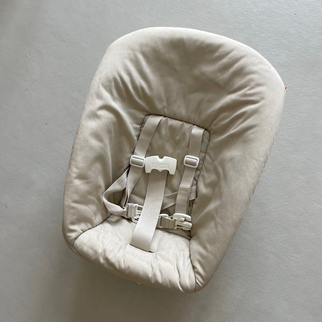 Newborn seat