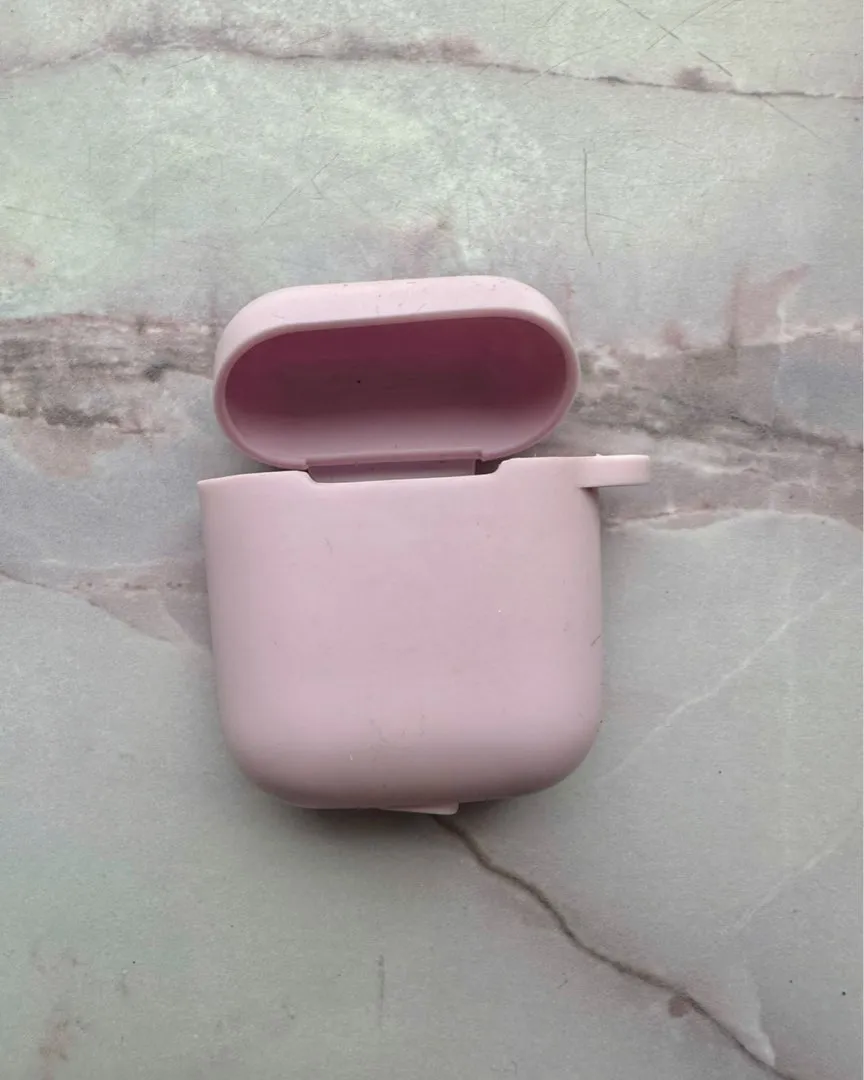 Airpods case