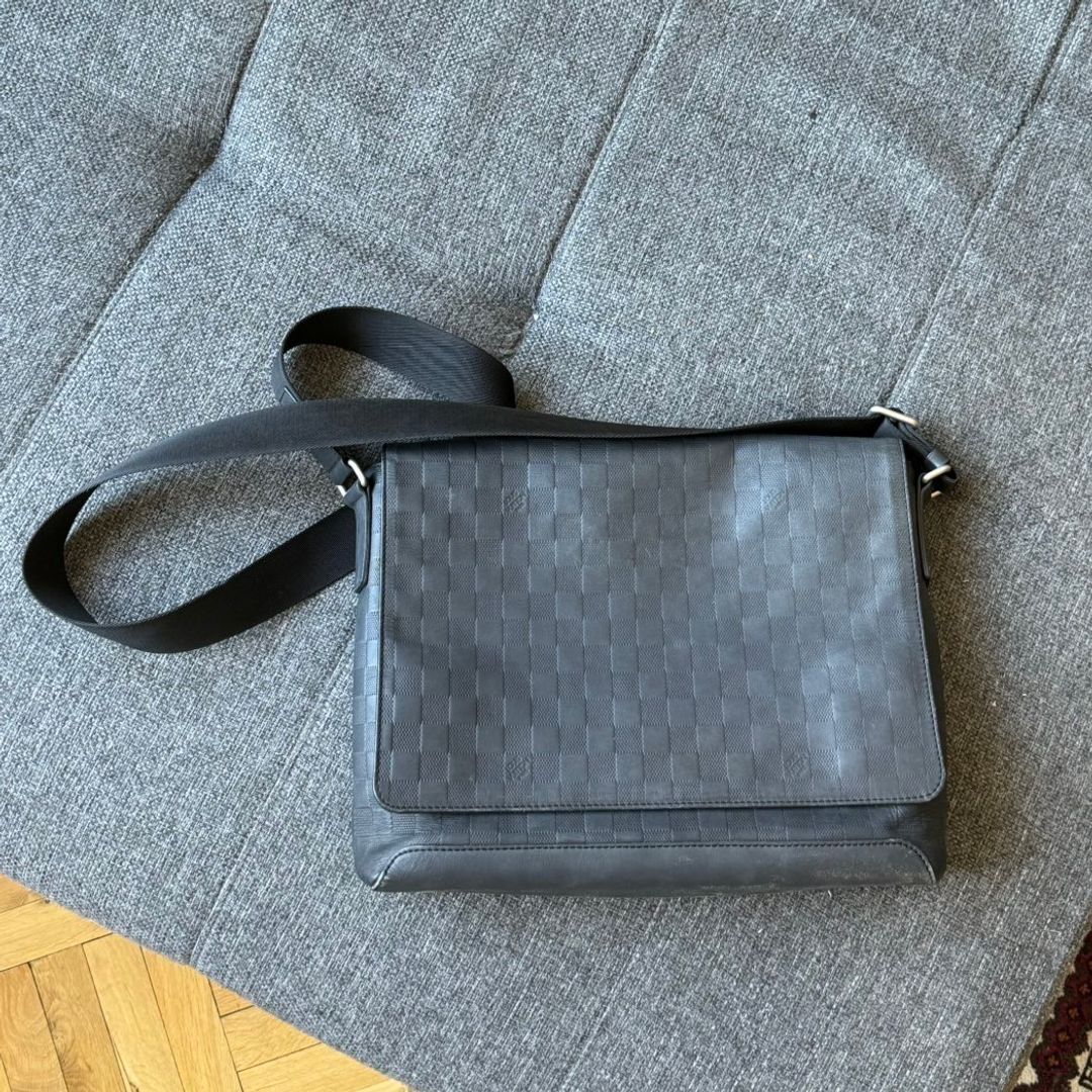 Louis Vuitton bag