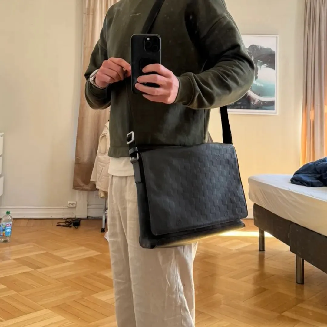 Louis Vuitton bag