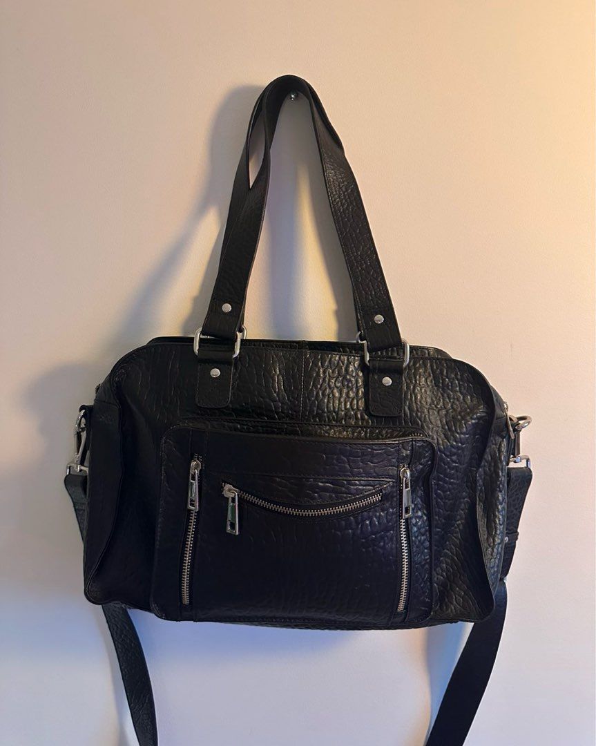 Núnoo shoulder bag