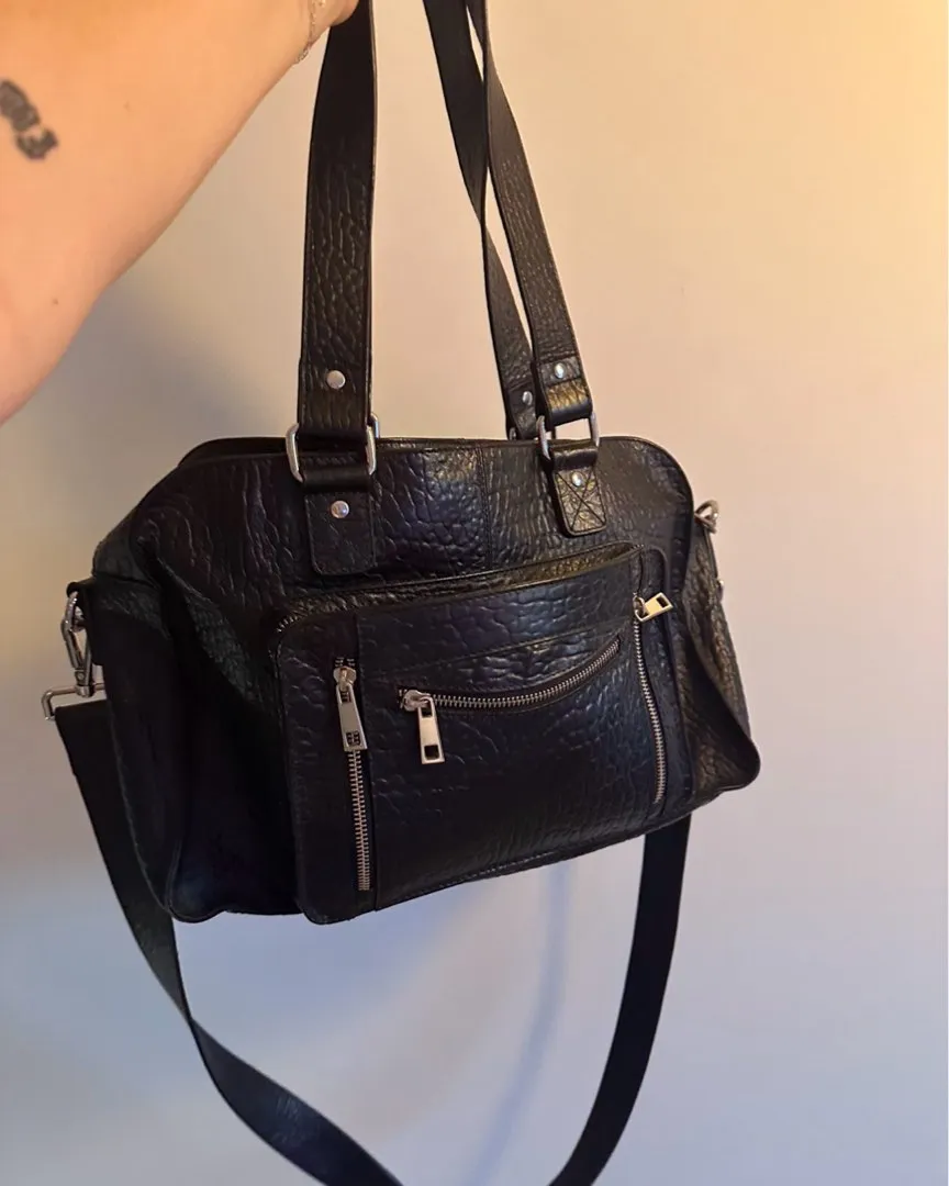 Núnoo shoulder bag