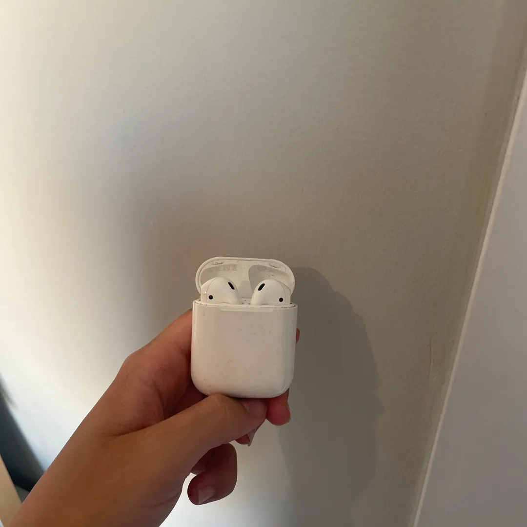 Air pods