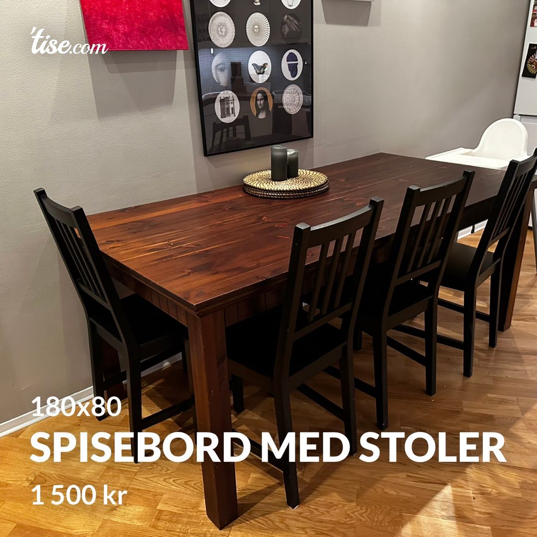 Spisebord med stoler