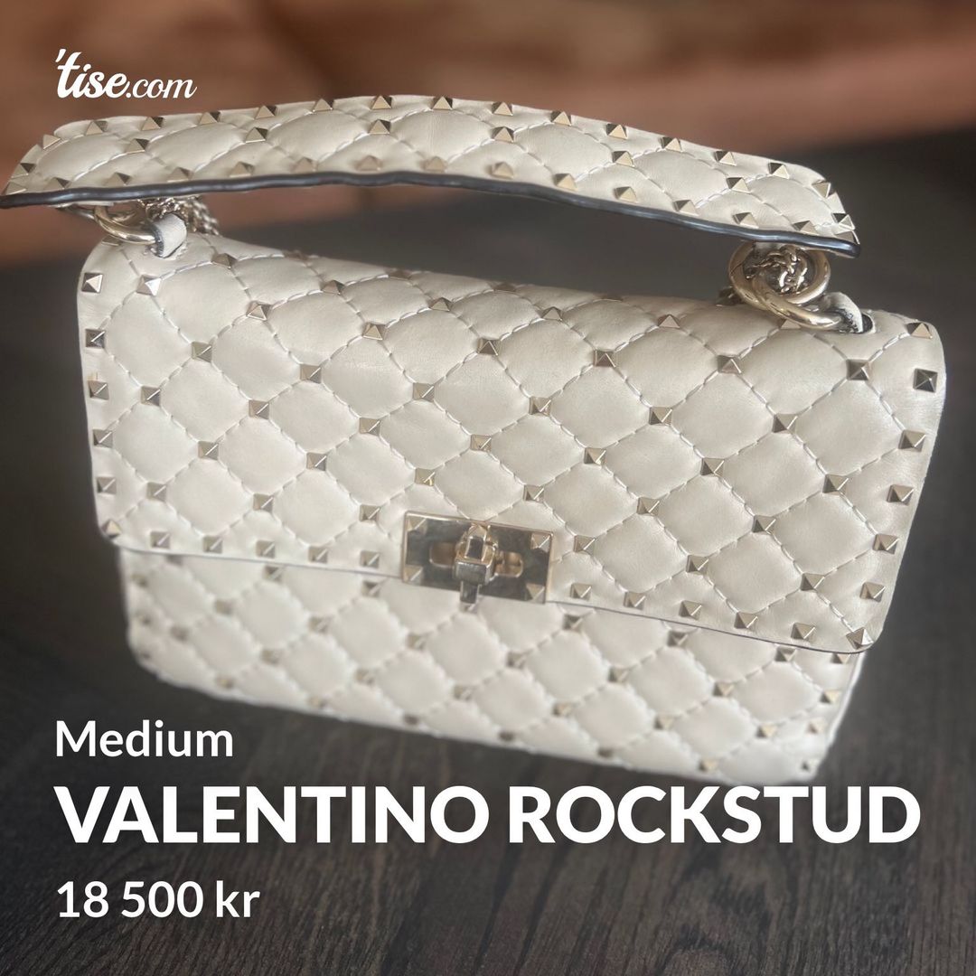 Valentino Rockstud