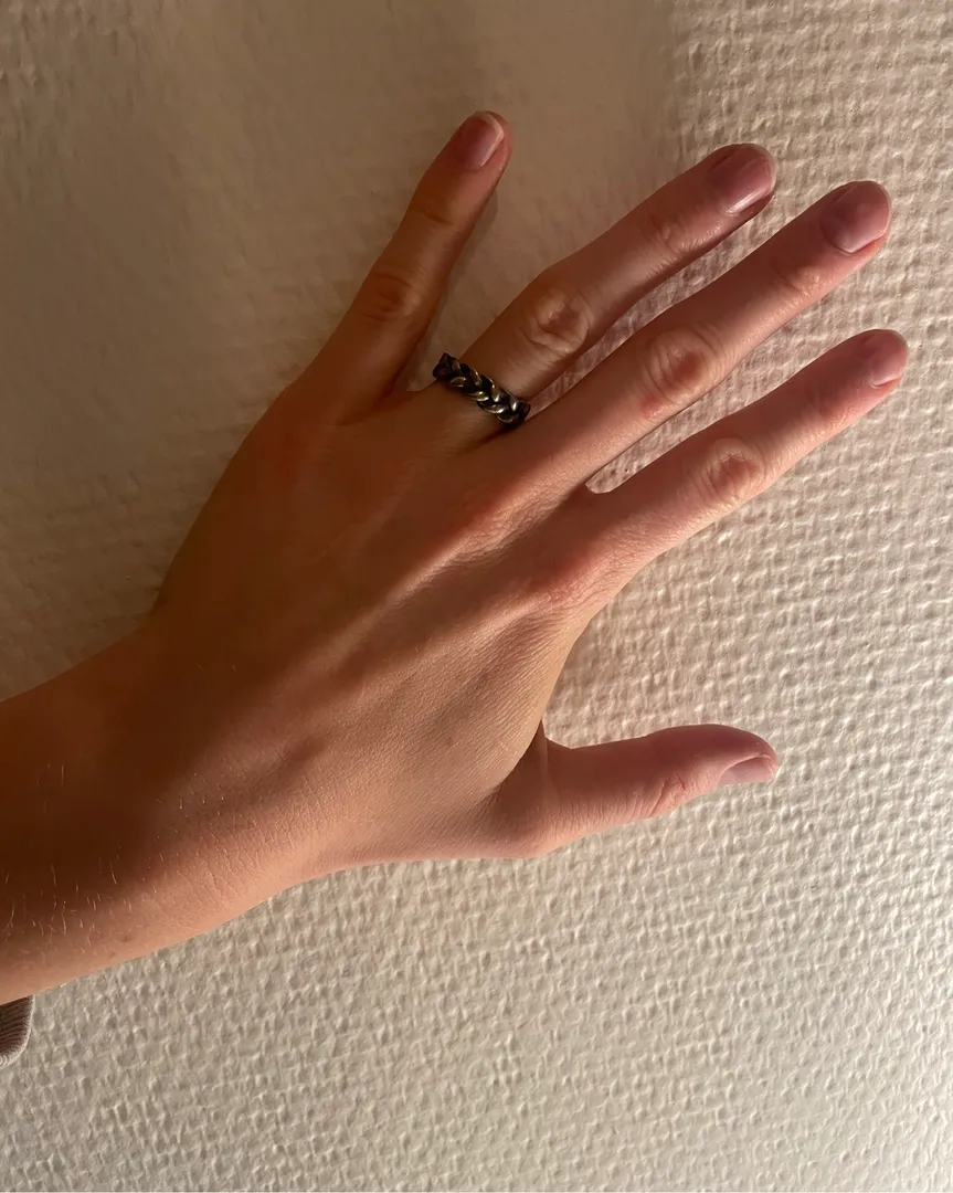 Jane Kønig ring