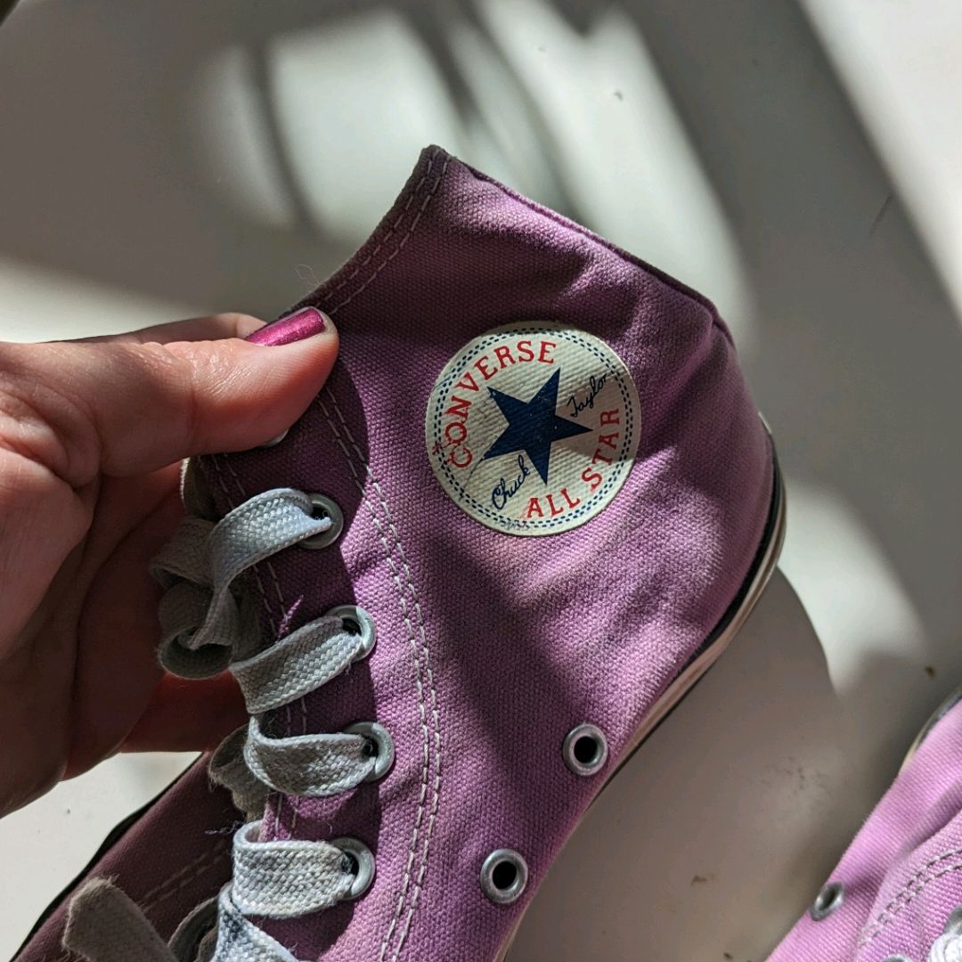 Converse