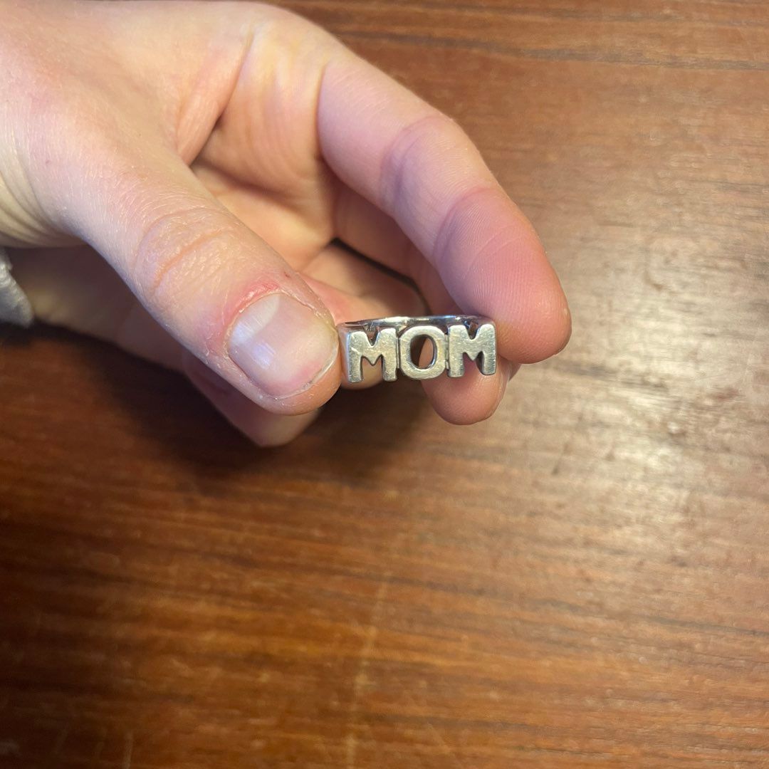 Mom ring