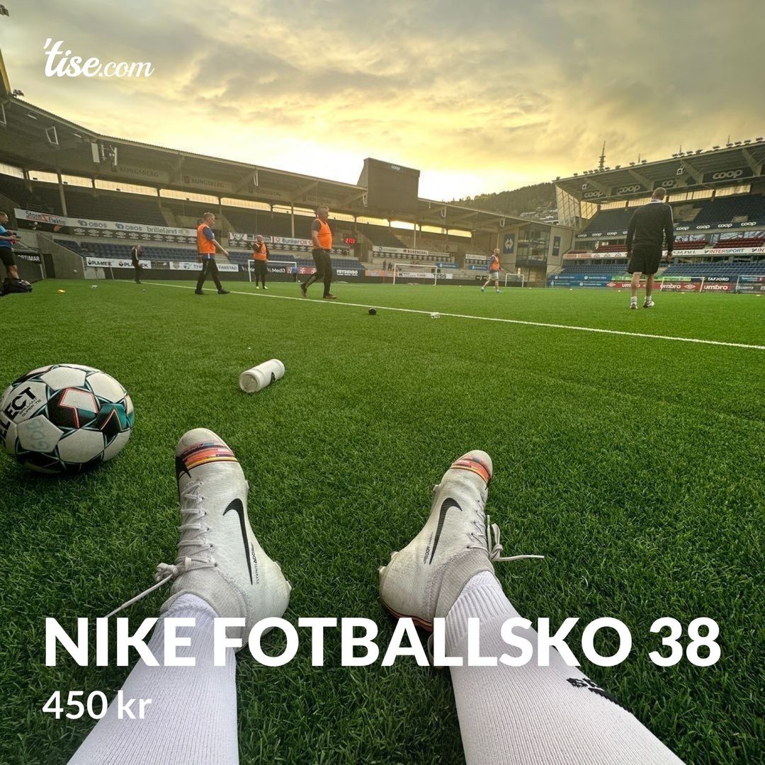 Nike fotballsko 38