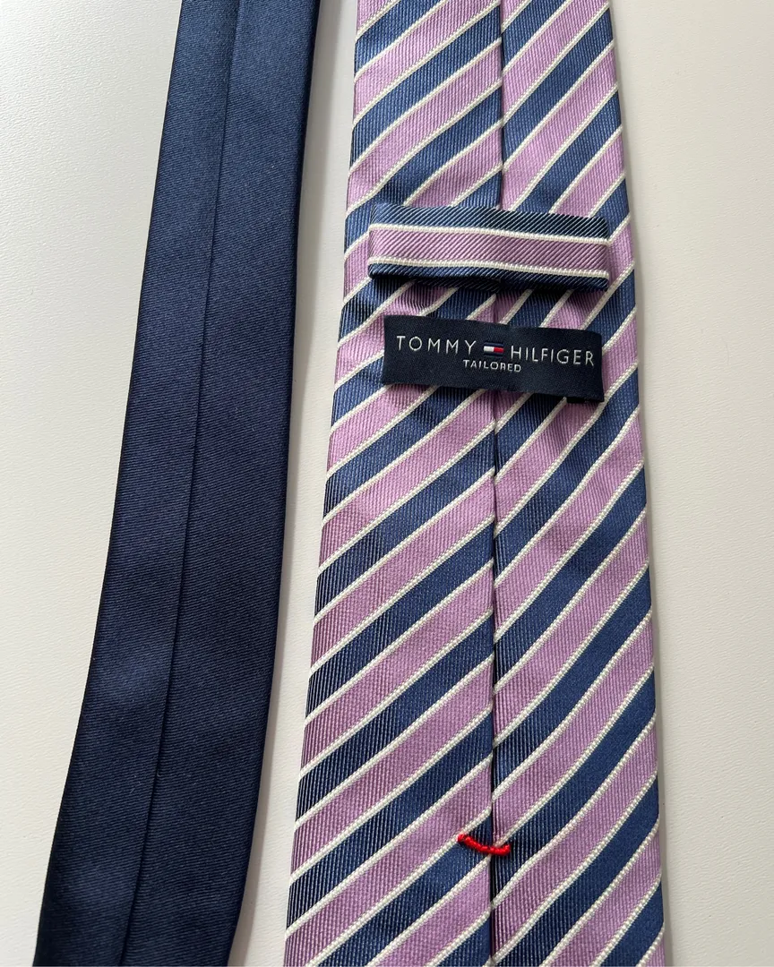 Tommy Hilfiger tie