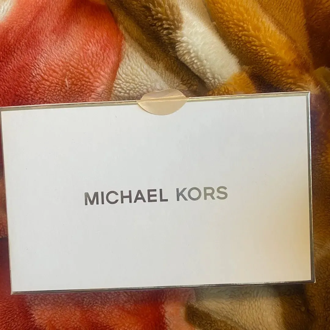 Michel Kors lompakko