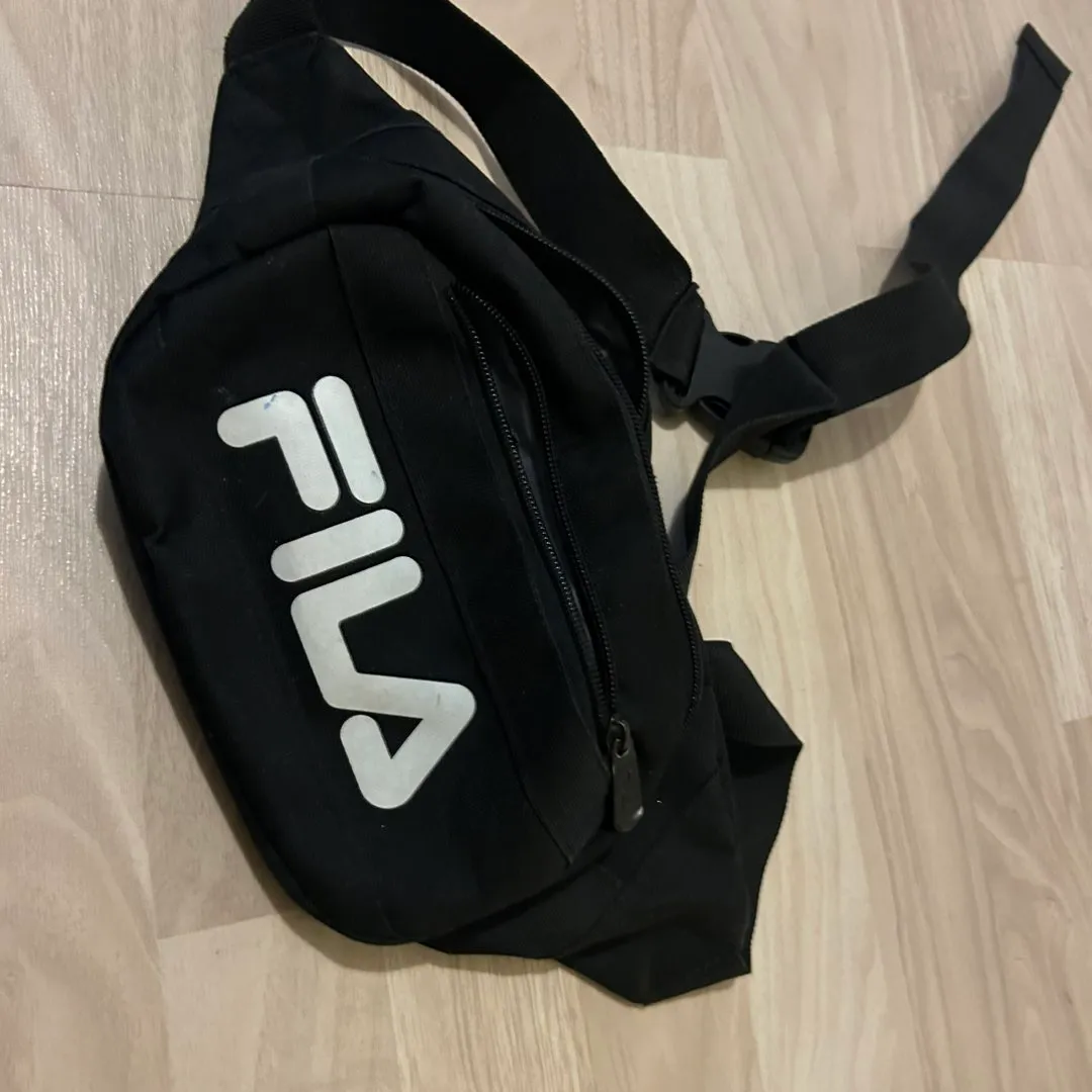 Fila fanny pack