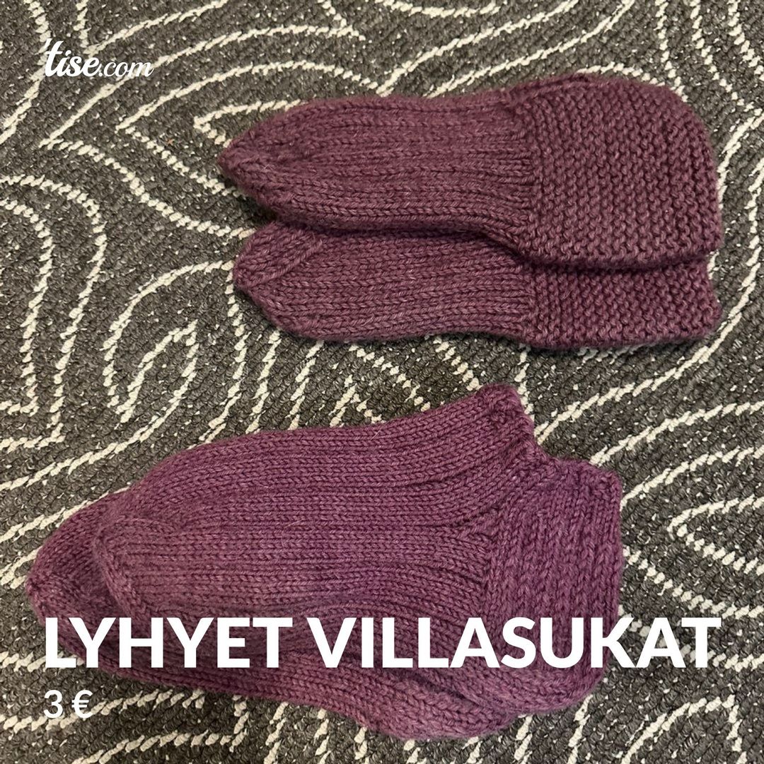 Lyhyet villasukat