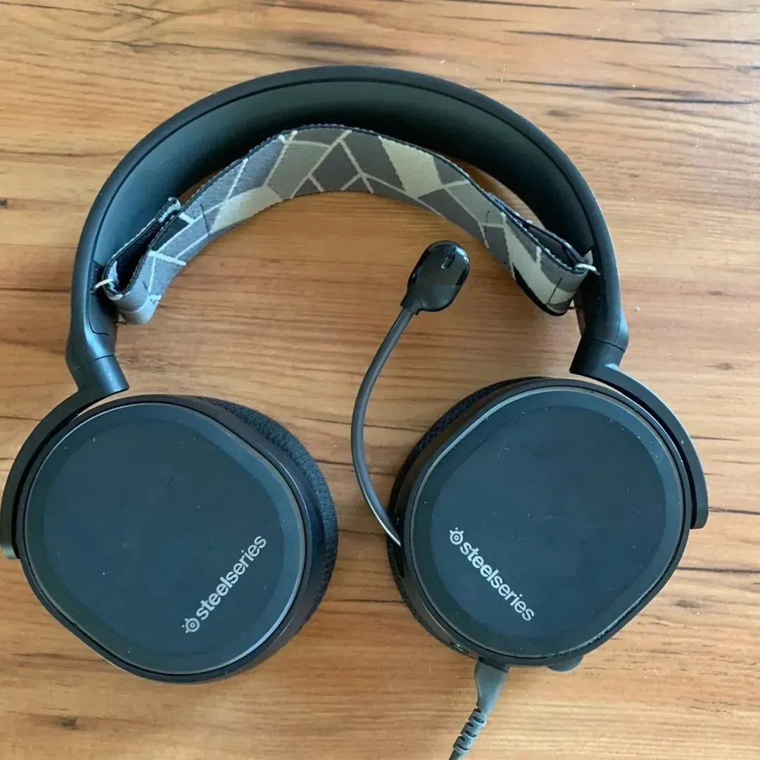 Steelseries headset