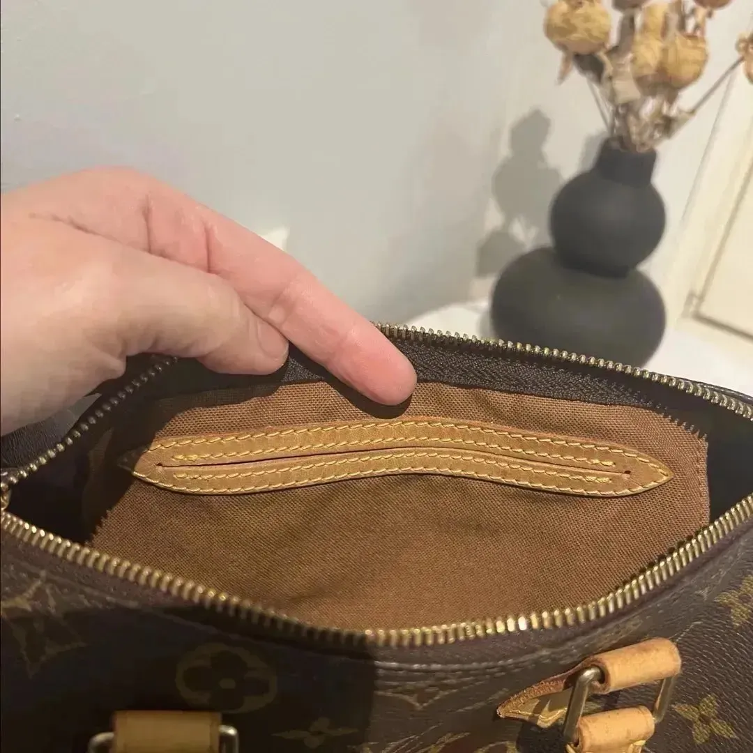 Hand bag