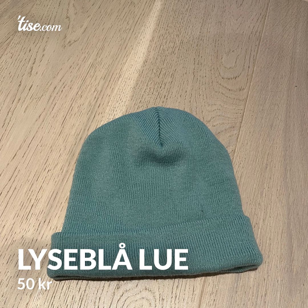 Lyseblå lue