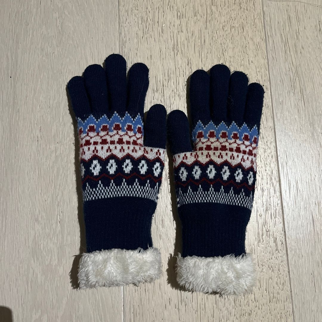 Winter gloves