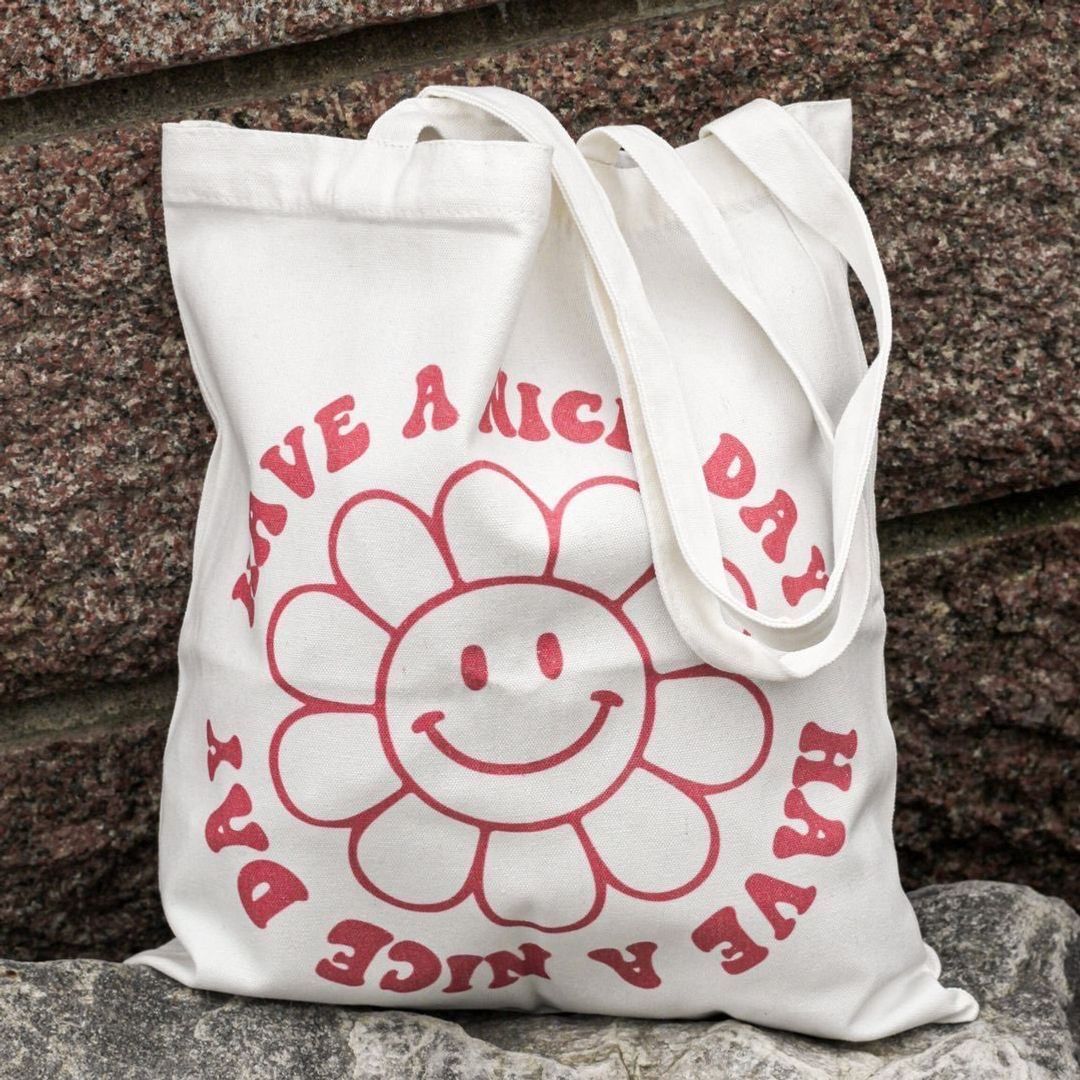 Tote bag